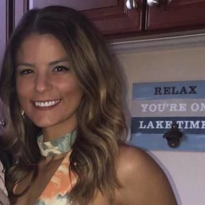 Meet your Posher, Courtney